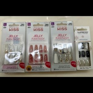 Kiss and Impress Press-On Nails 💅